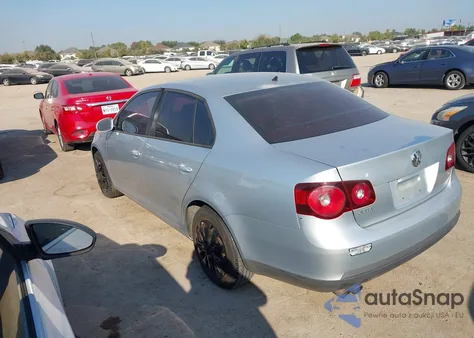 2009 Volkswagen Jetta S from USA, damaged, VIN 3VWJZ71K99M029281